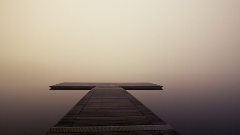 Wybór pływającego pomostu – na jakie sprawy warto zwrócić uwagę